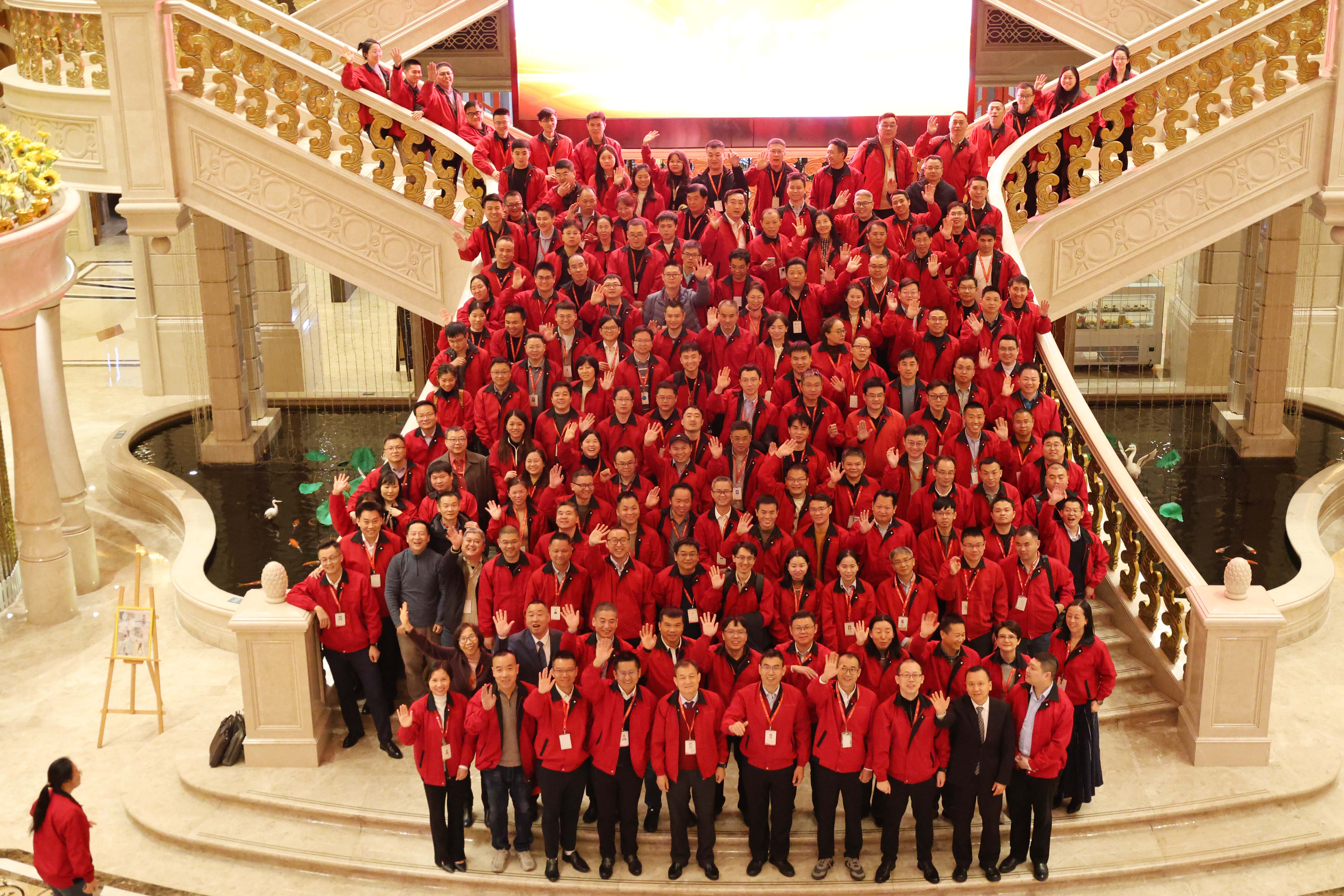 »ÓÊÖ.jpg »ÓÊÖ.jpg